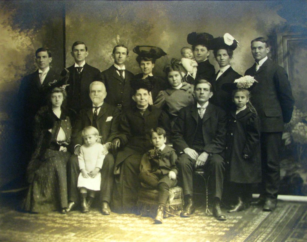 صورة عائلة روتشيلد اليهودية